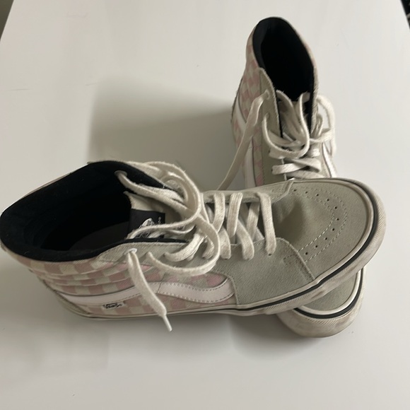 Vans Gray suede and pink and white checkers Size 10.5 Men - Picture 2 of 6